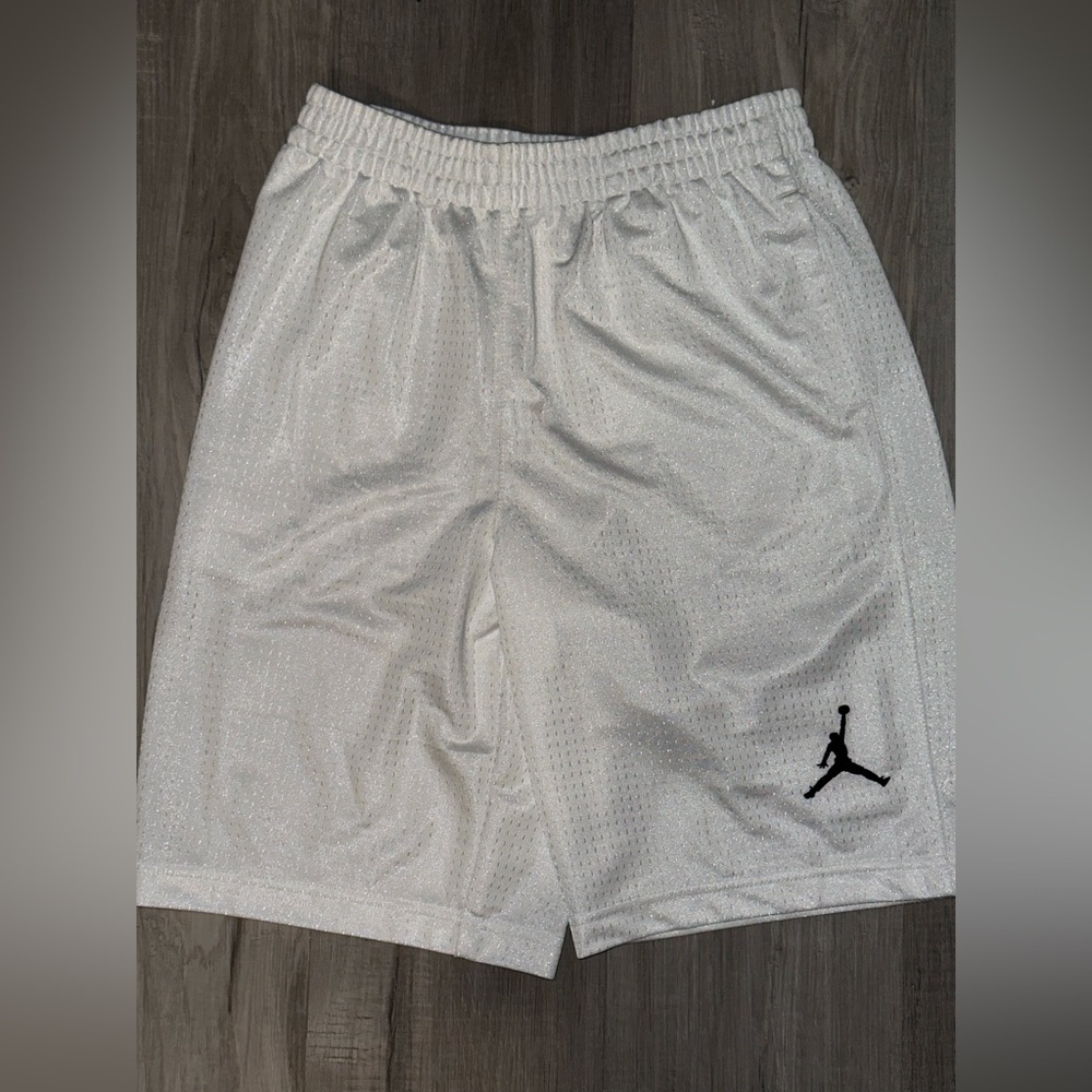 Jordan White Basketball shorts